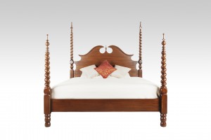 Jacobean four Poster Bed