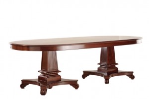 Medalion Dining table